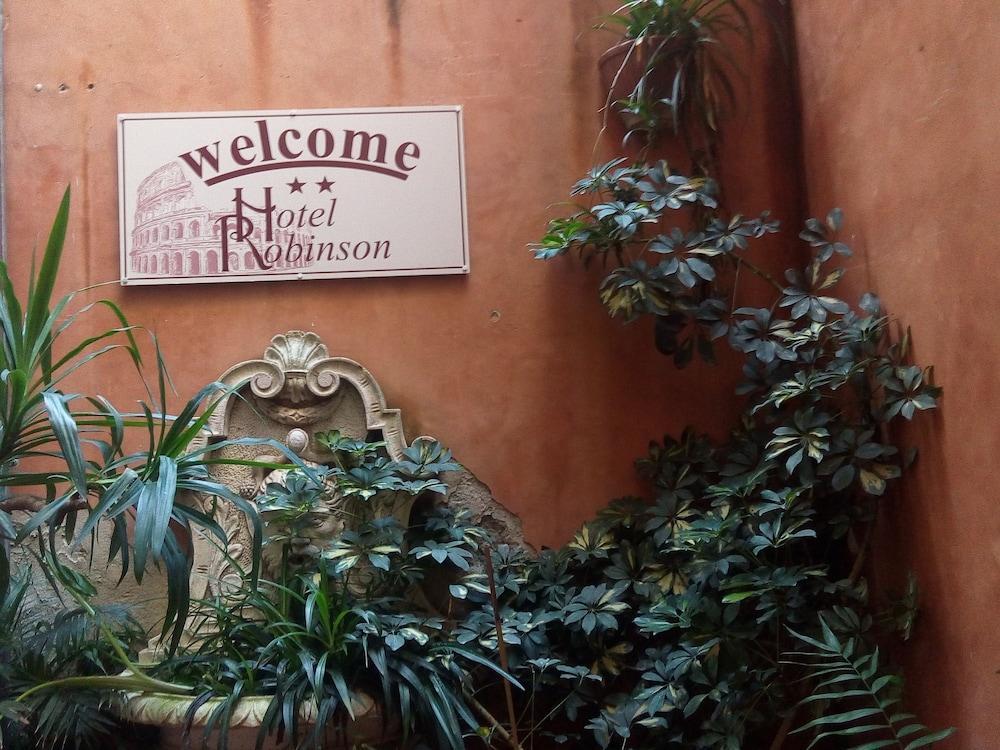 Robinson 2* Roma